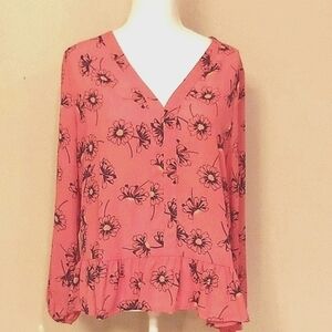 GAP  Floral Ruffle Bottom Chiffon Blouse. Size Large. Coral Melon